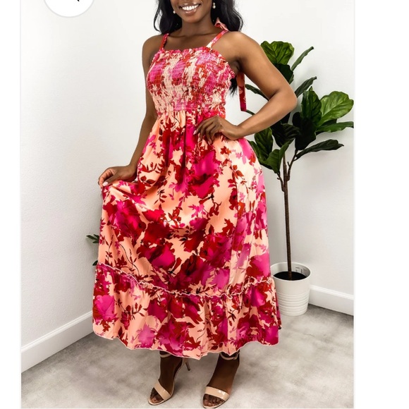 🔥🆕 ANNA-KACI CALIFORNIA Floral Tie-Shoulder Frill Trim Smocked Dress medium - Picture 9 of 13